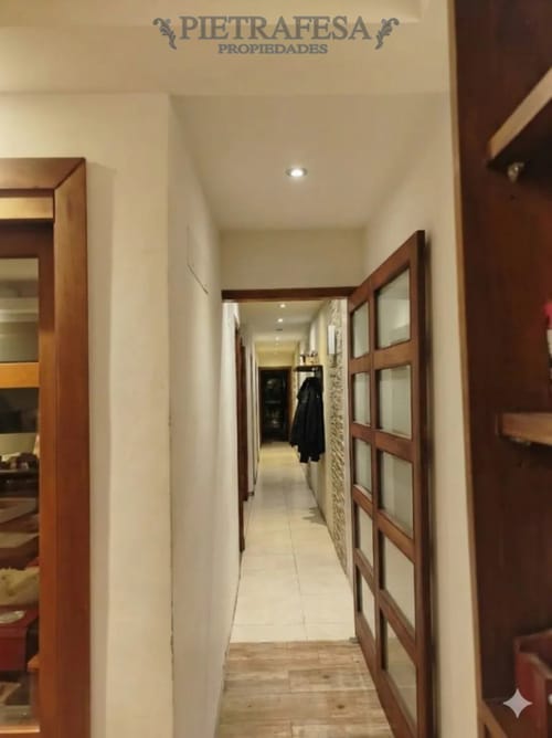 Casa en alquiler, 3 dormitorios, 2 baños, patios. Sin gastos comunes. Cordón. · Foto 8