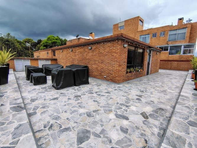 Apartamento de 5 alcobas en venta en Chicó Navarra, Bogotá, 325 m² · foto 15 de 18