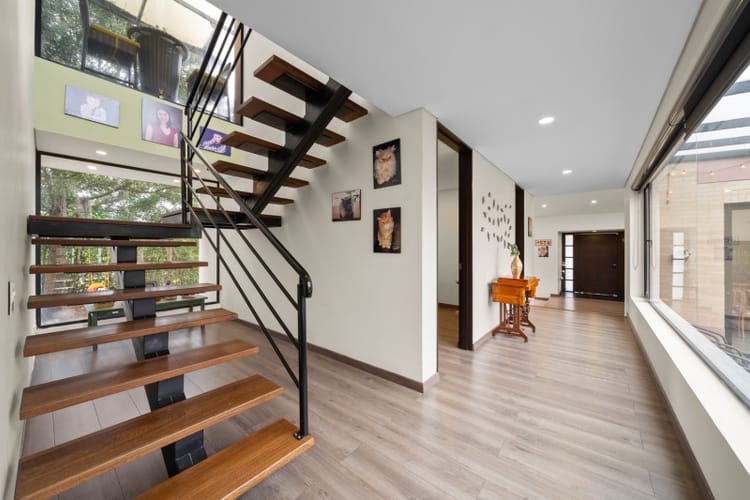 Casa de 5 alcobas en venta en Gratamira, Sopó, 327 m² · foto 10 de 24