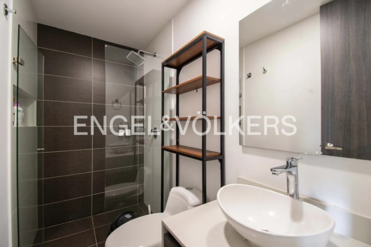 Apartamento de 1 alcoba en venta en El Poblado, Medellín, 42 m² · foto 11 de 17