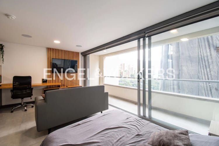 Apartamento de 1 alcoba en venta en El Poblado, Medellín, 42 m² · foto 8 de 17