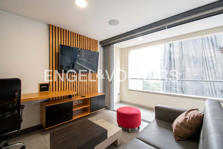 Apartamento de 1 alcoba en venta en El Poblado, Medellín, 42 m² · foto 4 de 17