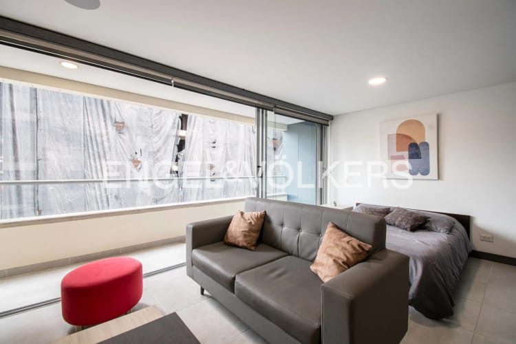 Apartamento de 1 alcoba en venta en El Poblado, Medellín, 42 m² · foto 3 de 17