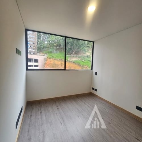 Apartamento de 2 alcobas en arriendo en Colombia, Medellín, 60 m² · foto 6 de 14