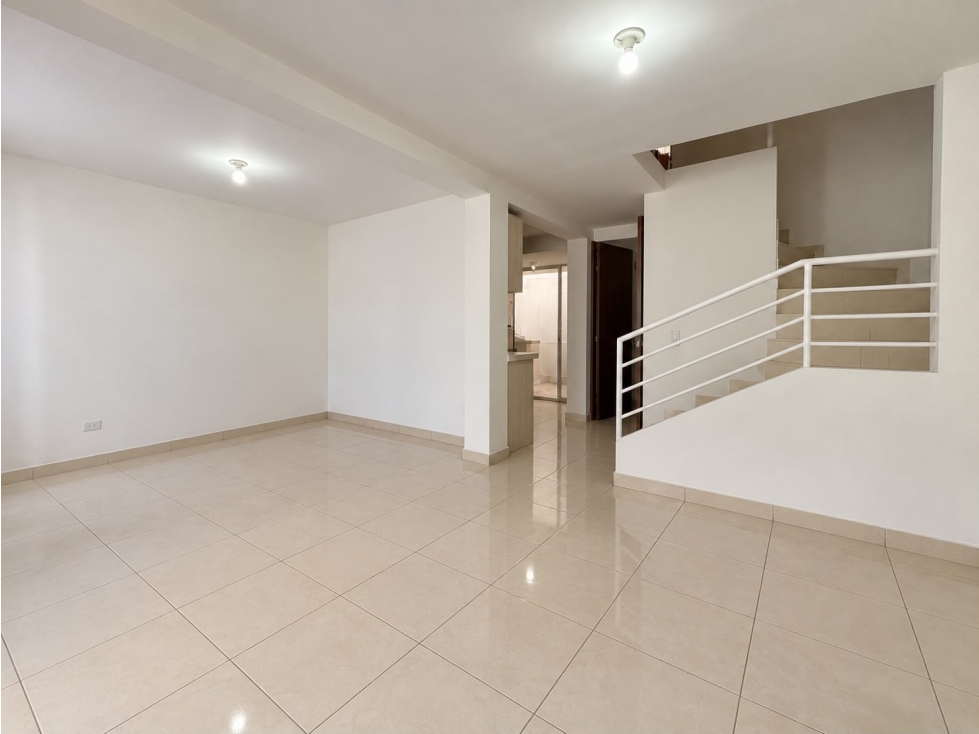 Casa en venta en Cerritos, Pereira · foto 2 de 21
