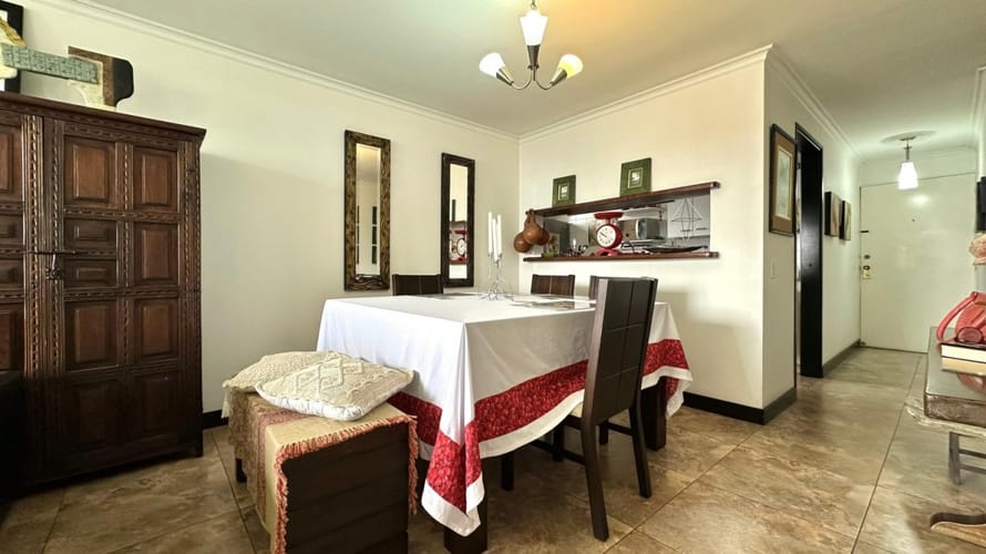 Apartamento de 3 alcobas en venta en San Lucas, Medellín, 104 m² · foto 2 de 21