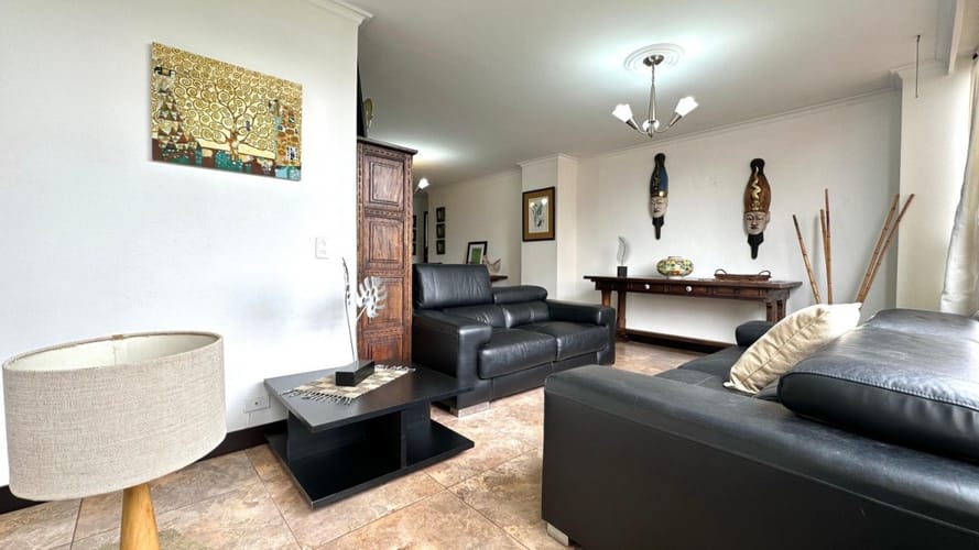Apartamento de 3 alcobas en venta en San Lucas, Medellín, 104 m² · foto 8 de 21