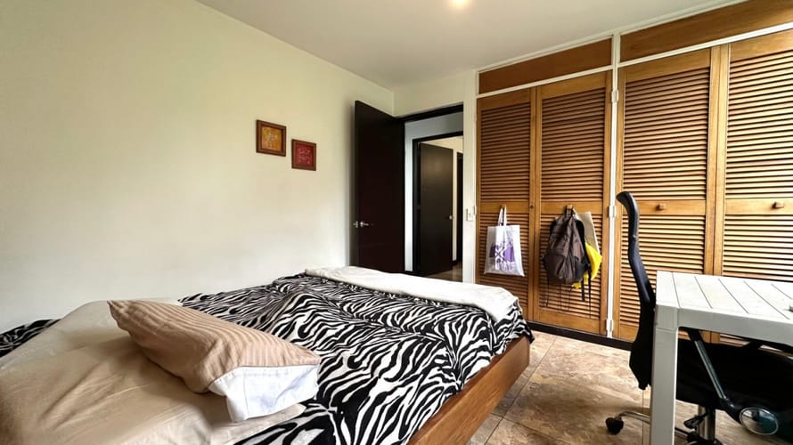 Apartamento de 3 alcobas en venta en San Lucas, Medellín, 104 m² · foto 10 de 21