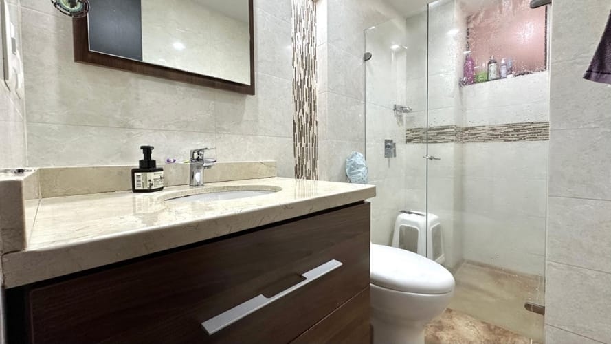 Apartamento de 3 alcobas en venta en San Lucas, Medellín, 104 m² · foto 13 de 21