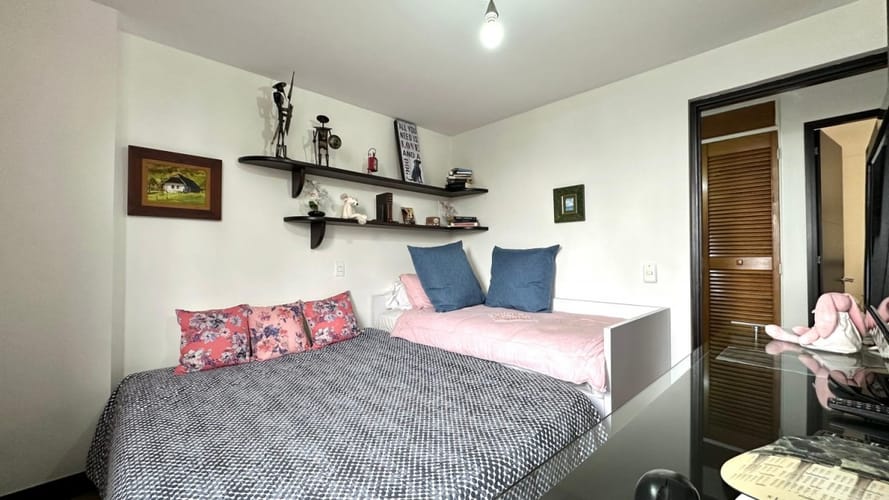 Apartamento de 3 alcobas en venta en San Lucas, Medellín, 104 m² · foto 14 de 21