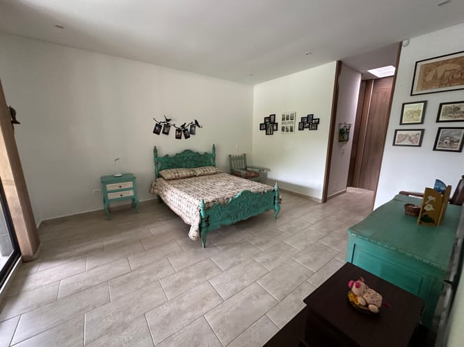 Casa de 3 alcobas en venta en Vía El Caimo, Armenia, 228 m² · foto 4 de 24