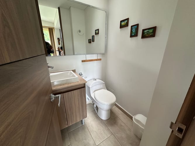 Casa de 3 alcobas en venta en Vía El Caimo, Armenia, 228 m² · foto 16 de 24
