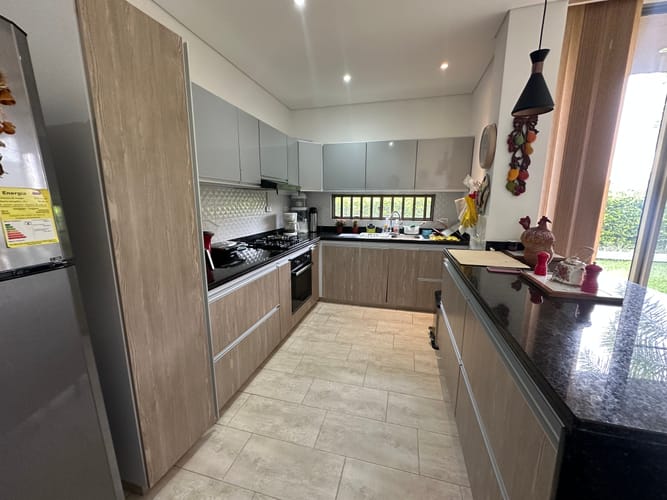 Casa de 3 alcobas en venta en Vía El Caimo, Armenia, 228 m² · foto 18 de 24