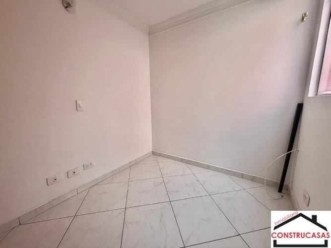 Casa de 2 alcobas en venta en Belén, Medellín, 75 m² · foto 9 de 13