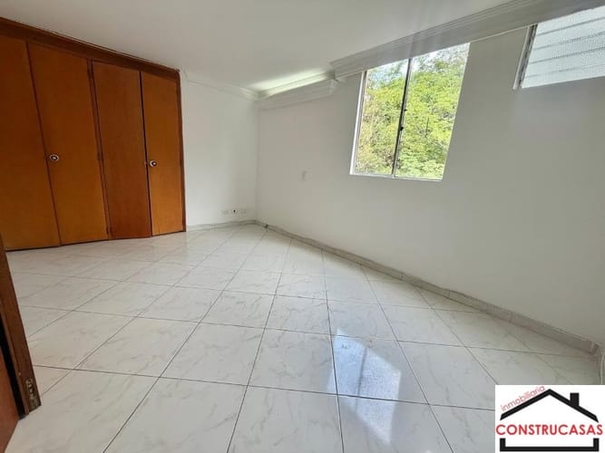 Casa de 2 alcobas en venta en Belén, Medellín, 75 m² · foto 13 de 13