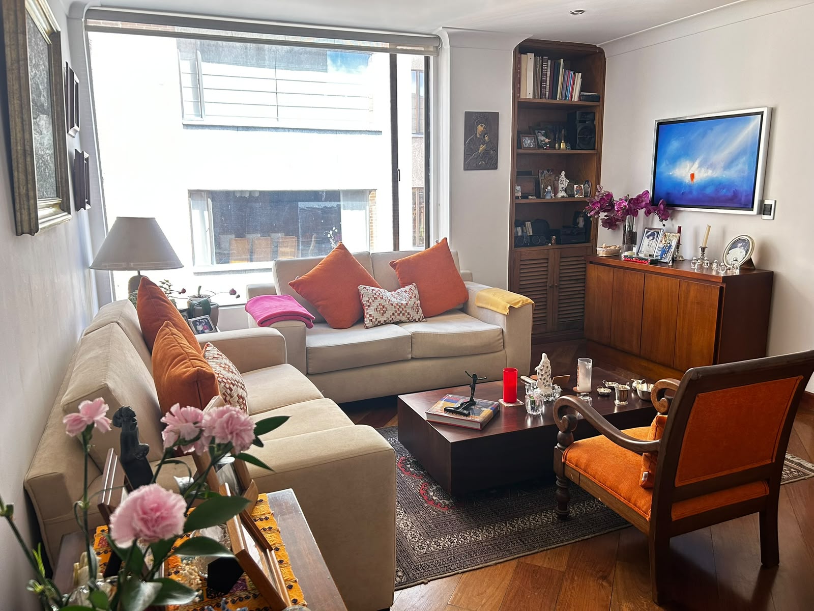 Apartamento en venta en La Carolina, Bogotá · foto 2 de 6