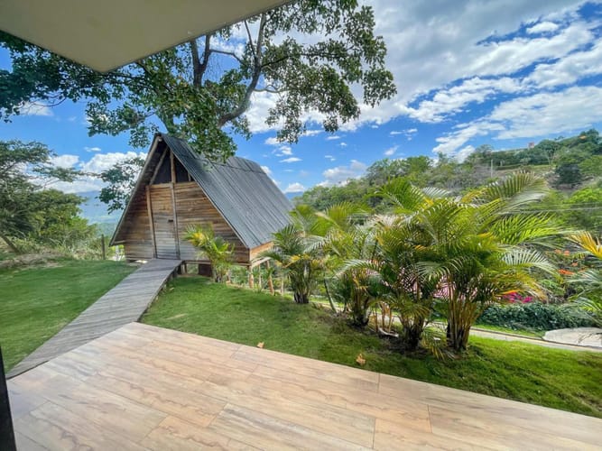 Casa de 5 alcobas en arriendo en Ruitoque, Piedecuesta, 390 m² · foto 9 de 19