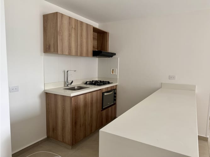 Apartamento de 2 alcobas en venta en Simesa, Medellín, 64 m² · foto 3 de 15