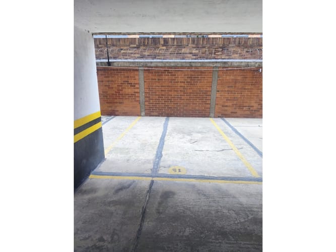 Apartaestudio en venta en Cedritos, Bogotá, 81 m² · foto 9 de 13