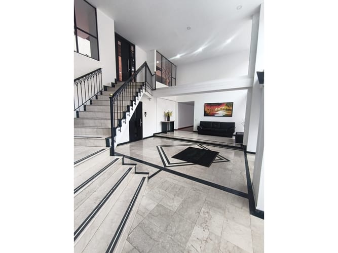 Apartaestudio en venta en Cedritos, Bogotá, 81 m² · foto 12 de 13