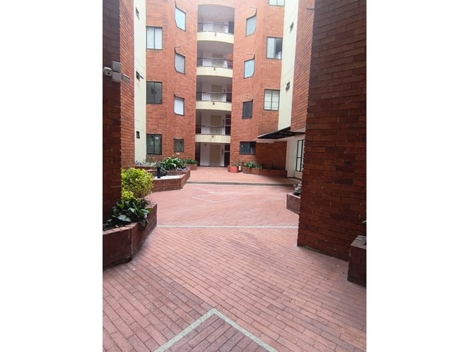 Apartaestudio en venta en Cedritos, Bogotá, 81 m² · foto 13 de 13