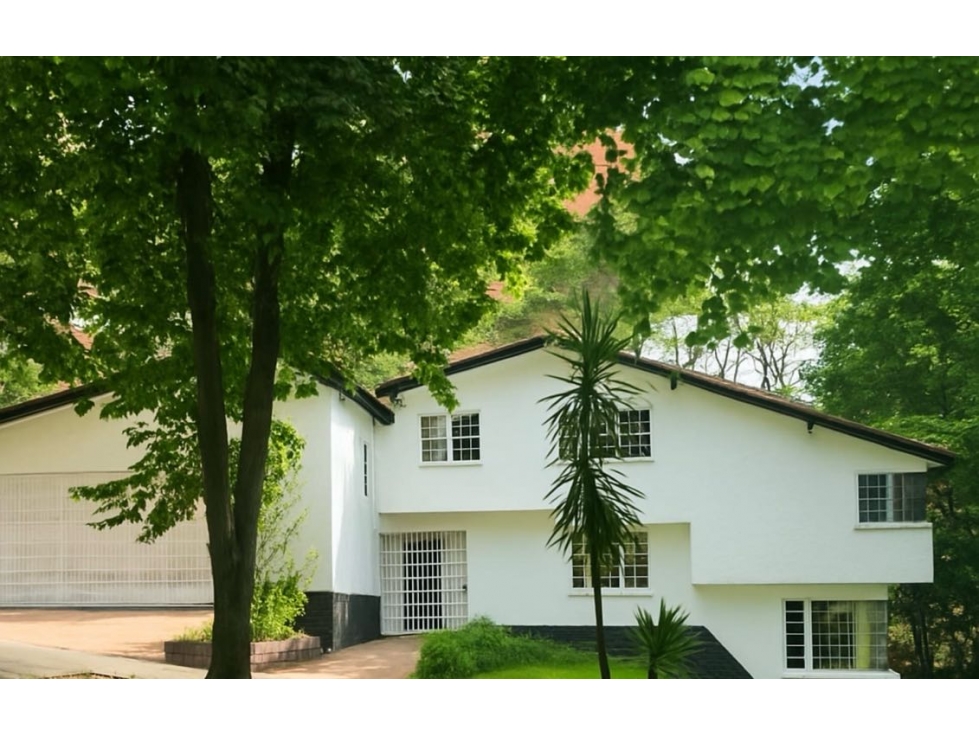Casa en arriendo en El Poblado, Medellín · foto 5 de 16