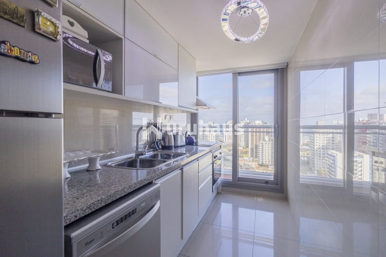 ALQUILER APARTAMENTO DOS DORMITORIOS PUNTA DEL ESTE EDIFICIO ONIX · Foto 7