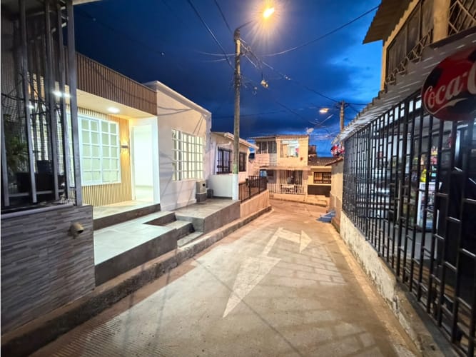 Casa de 3 alcobas en venta en La Virginia, Armenia, 60 m² · foto 3 de 11