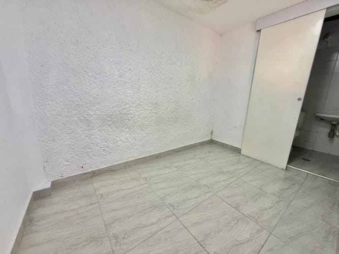 Casa de 6 alcobas en venta en Laureles, Medellín, 290 m² · foto 20 de 24
