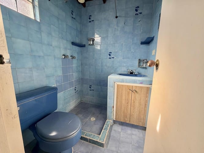 Casa de 6 alcobas en venta en Laureles, Medellín, 290 m² · foto 17 de 24