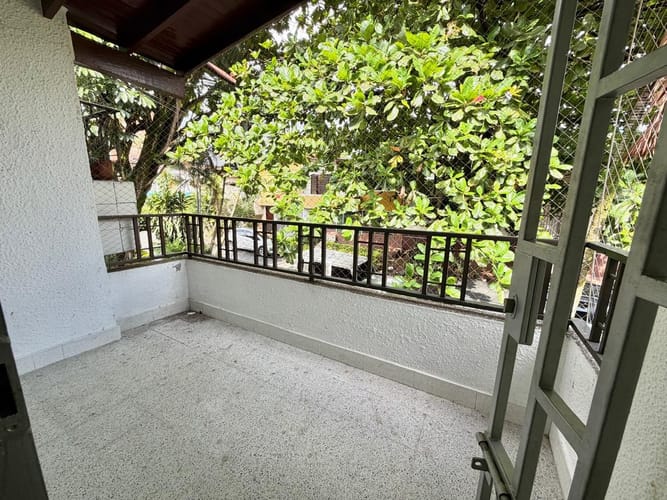 Casa de 6 alcobas en venta en Laureles, Medellín, 290 m² · foto 4 de 24