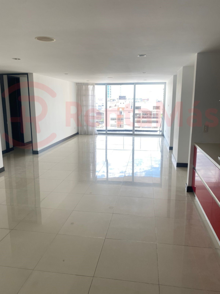 Apartamento en venta en Sector Sur, Cúcuta · foto 2 de 24