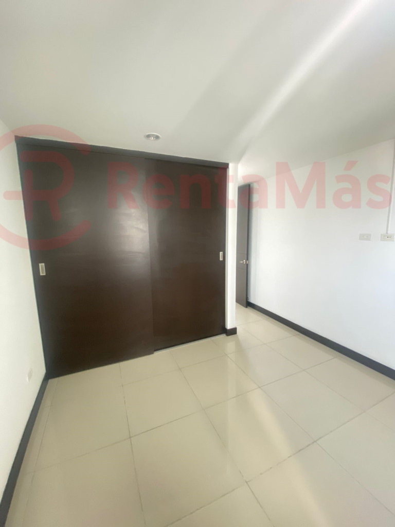 Apartamento en venta en Sector Sur, Cúcuta · foto 6 de 24