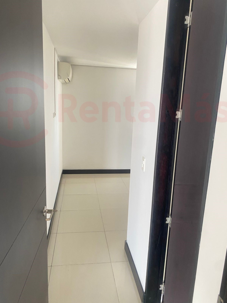 Apartamento en venta en Sector Sur, Cúcuta · foto 13 de 24