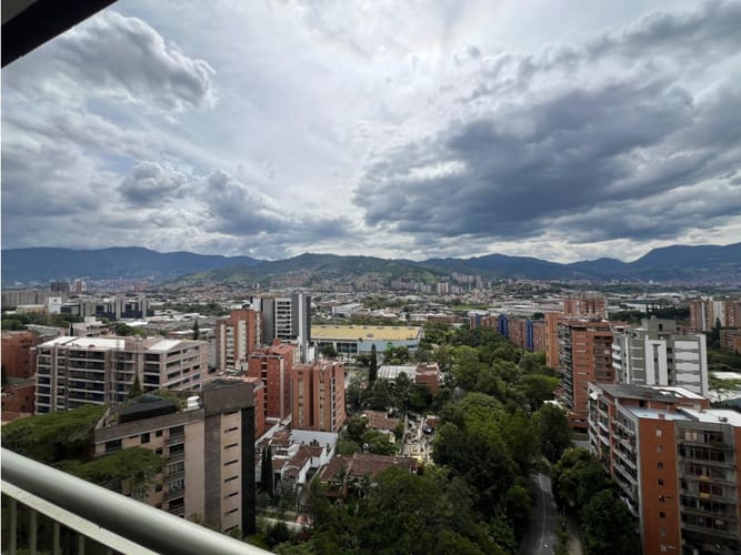 Apartamento de 3 alcobas en arriendo en Santa Maria De Los Angeles, Medellín, 132 m² · foto 10 de 24