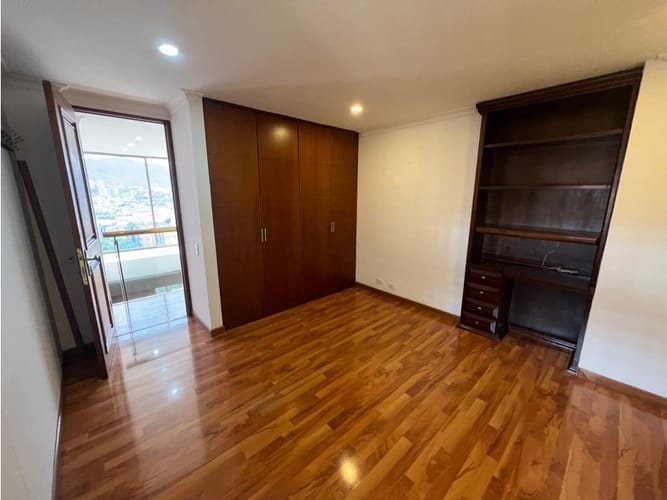 Apartamento de 3 alcobas en arriendo en Santa Maria De Los Angeles, Medellín, 132 m² · foto 20 de 24