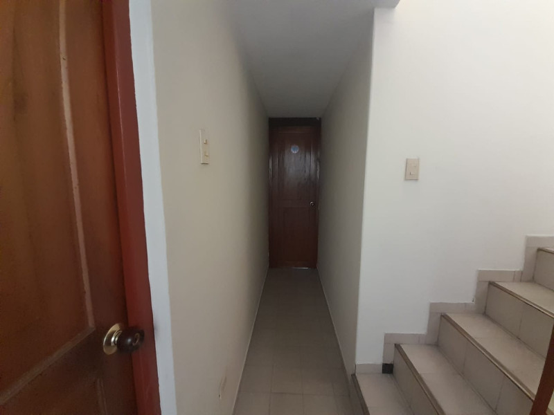 Casa en venta en Candelaria La Nueva, Bogotá · foto 4 de 15