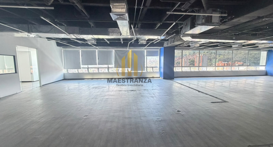 Oficina en arriendo en Belén, Medellín, 986 m² · foto 6 de 24