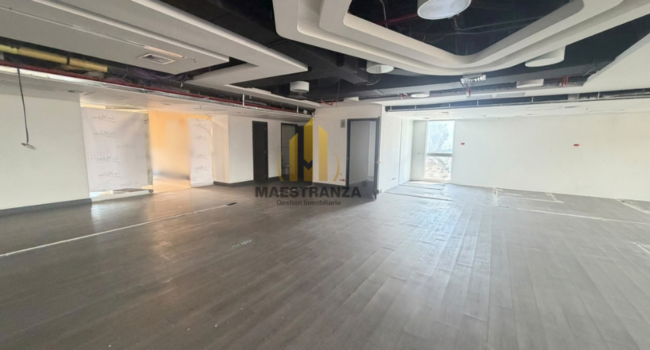 Oficina en arriendo en Belén, Medellín, 986 m² · foto 7 de 24