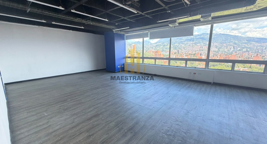 Oficina en arriendo en Belén, Medellín, 986 m² · foto 9 de 24