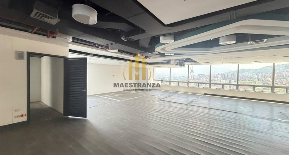 Oficina en arriendo en Belén, Medellín, 986 m² · foto 14 de 24