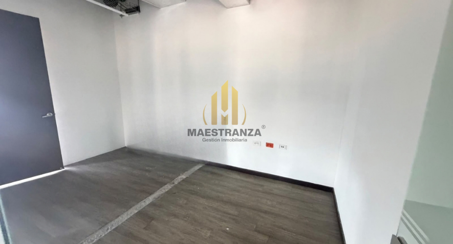 Oficina en arriendo en Belén, Medellín, 986 m² · foto 23 de 24