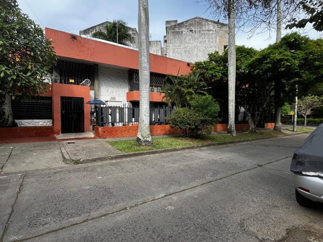 Oficina en arriendo en San Fernando Viejo, Cali, 500 m² · foto 2 de 23