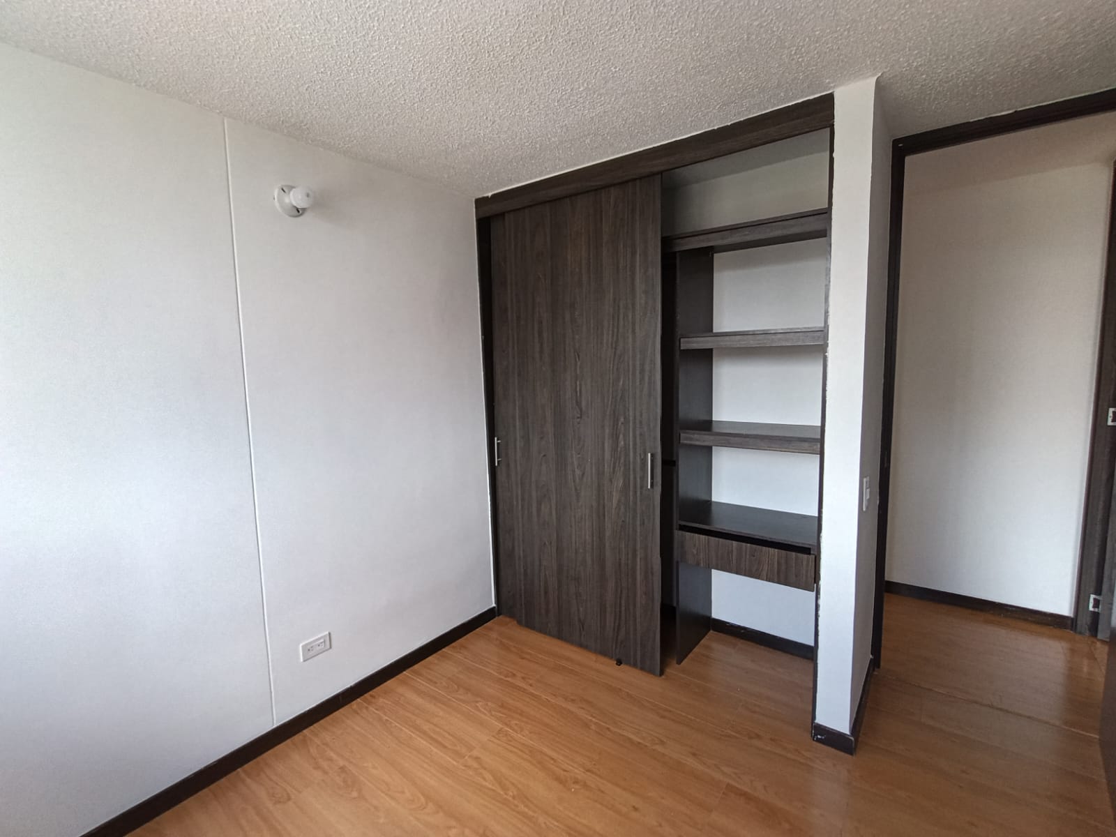 Apartamento en arriendo en Los Colegios, Rionegro · foto 9 de 12