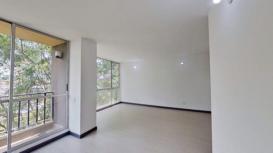 Apartamento de 3 alcobas en venta en Hacienda Casablanca El Porton Ii, Madrid, 76 m² · foto 2 de 23