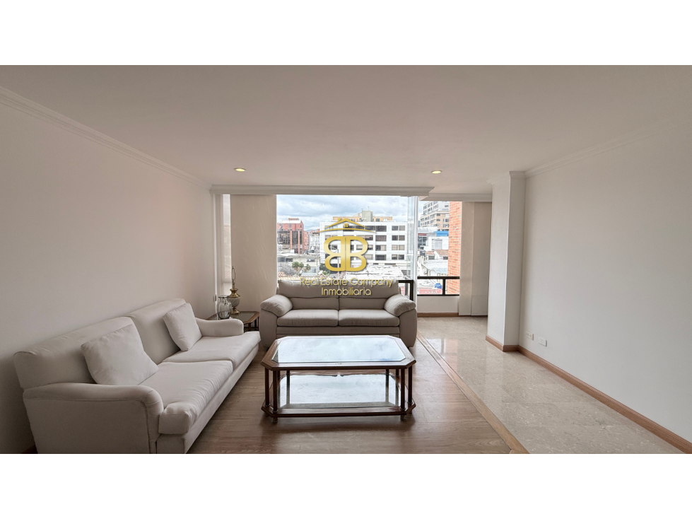 Apartamento en venta en Santa Paula, Bogotá · foto 3 de 24