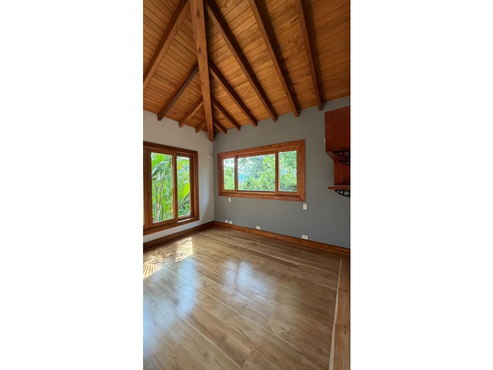Casa en arriendo en Loma Del Chocho, Medellín · foto 19 de 24