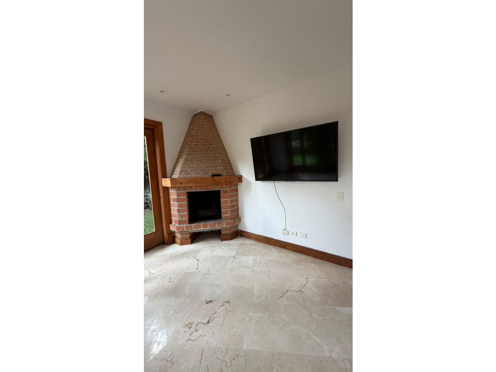 Casa en arriendo en Loma Del Chocho, Medellín · foto 22 de 24