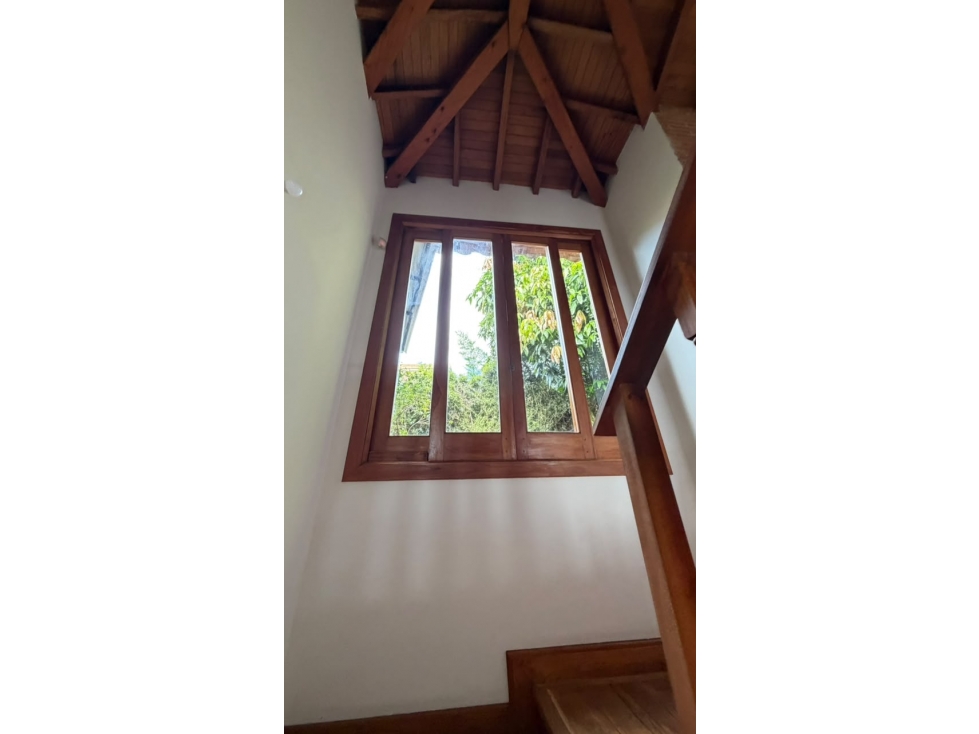 Casa en arriendo en Loma Del Chocho, Medellín · foto 24 de 24