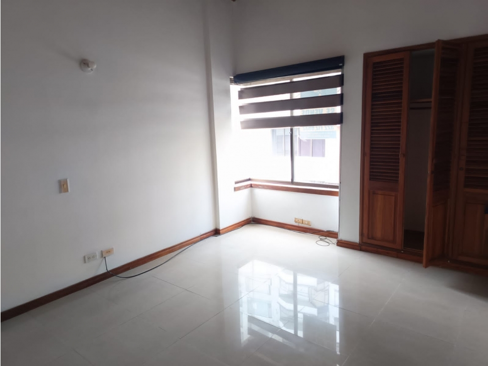 Casa en venta en Los Alamos, Pereira · foto 2 de 24
